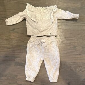Baby ruffle floral Light Gray Sweatpants & Joggers Set